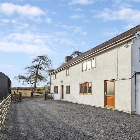 Upper Caerfaelog Farmhouse Llanbister Exteriör bild